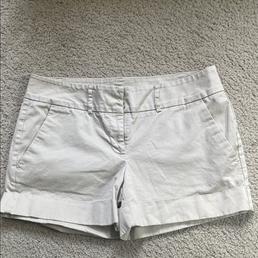 New York & Company Tan Women's Shorts